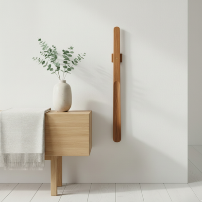 Magnetiskt Skohorn i Massivt Trä – Stilren Väggmontering