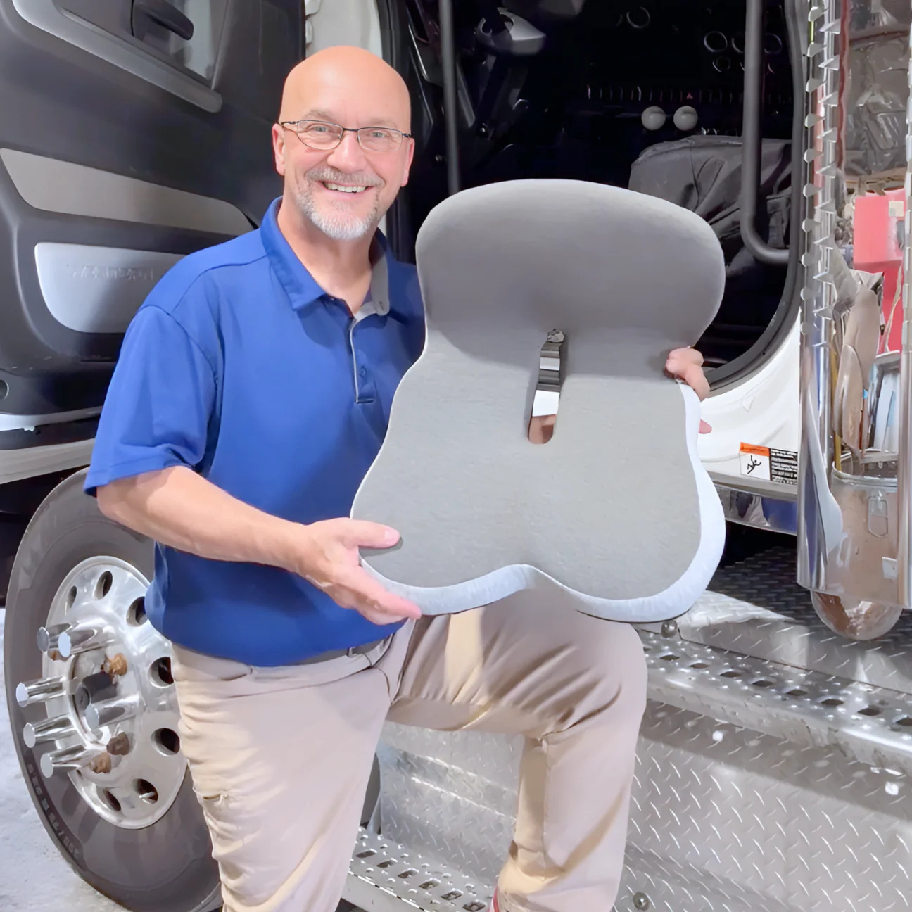 Ergonomisk Sittkudde – Lindrar Smärta i Ländrygg, Höft & Svanskota